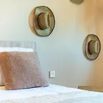 Stardust Sanctum Hideaway Дом отдыха *